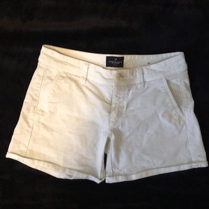 White American Eagle midi shorts